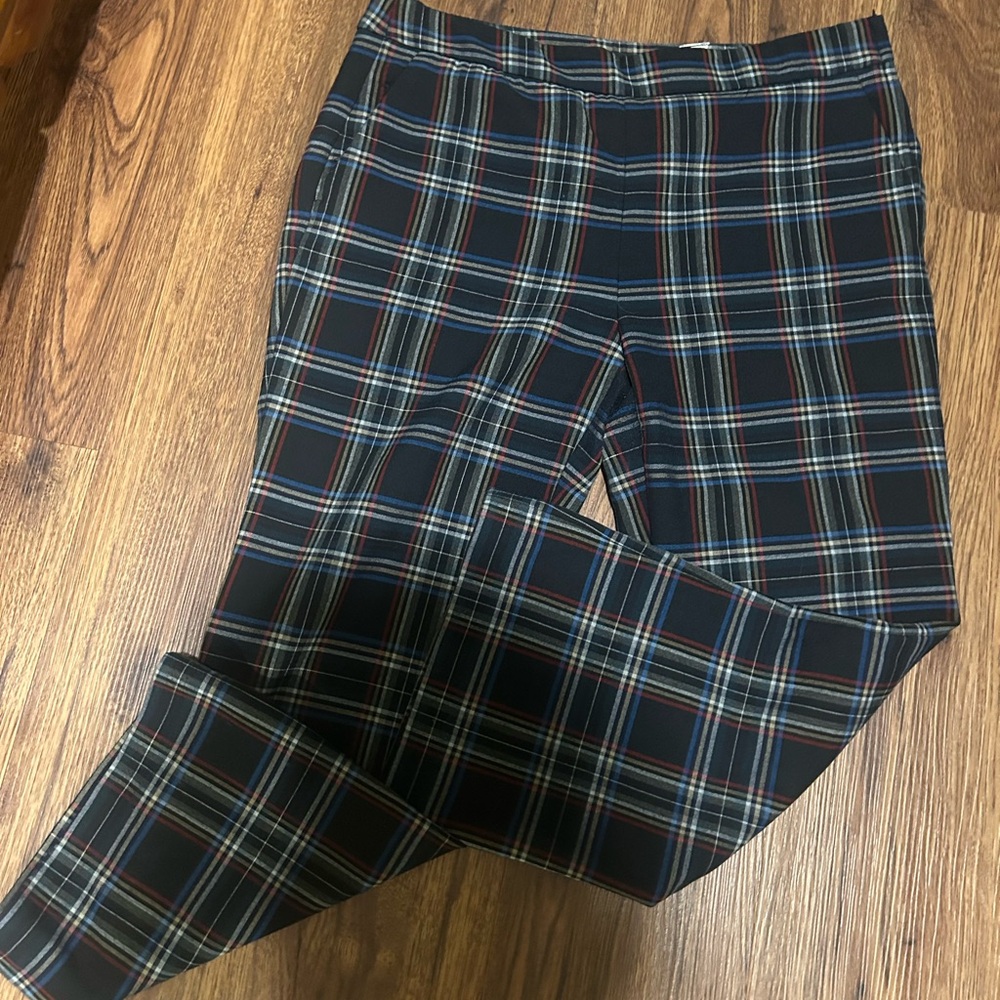 Zara Cropped Plaid Stretch Ponte Pants - Navy, Red, White. 10